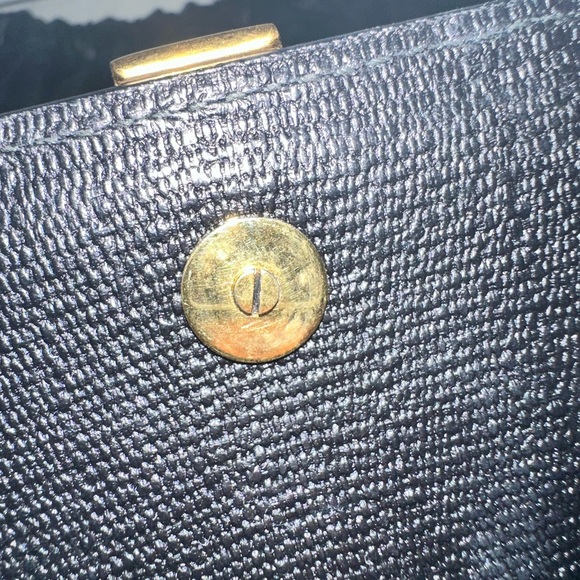 Authentic YSL Y Clutch - Picture 6 of 8